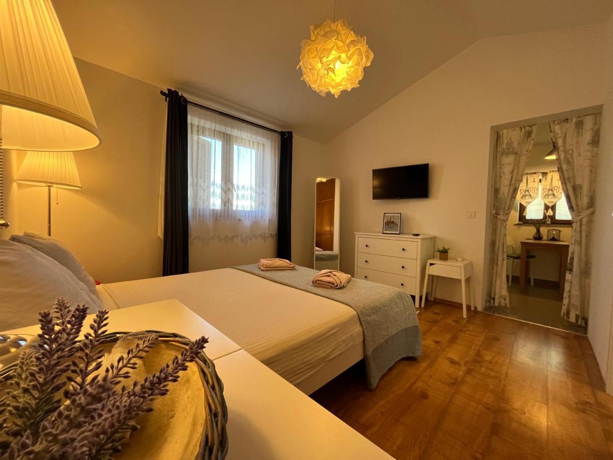 Apartment Cozy&Quiet Ρόβινι Εξωτερικό φωτογραφία